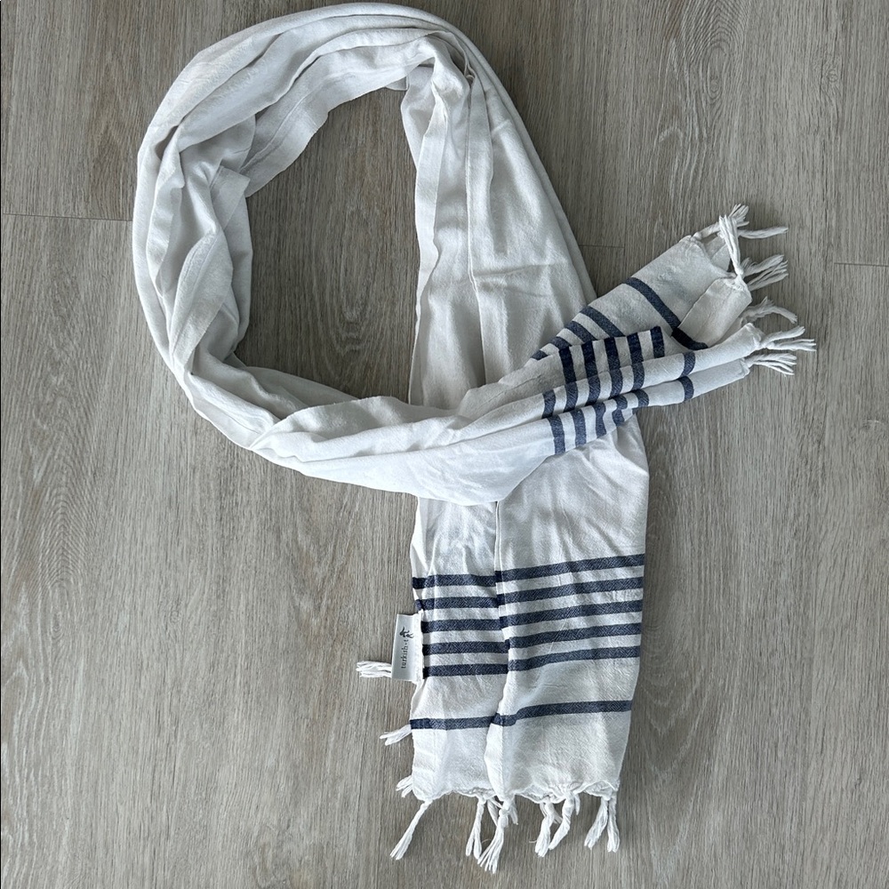 Unisex Blue & White Striped Cotton Fringe Scarf
